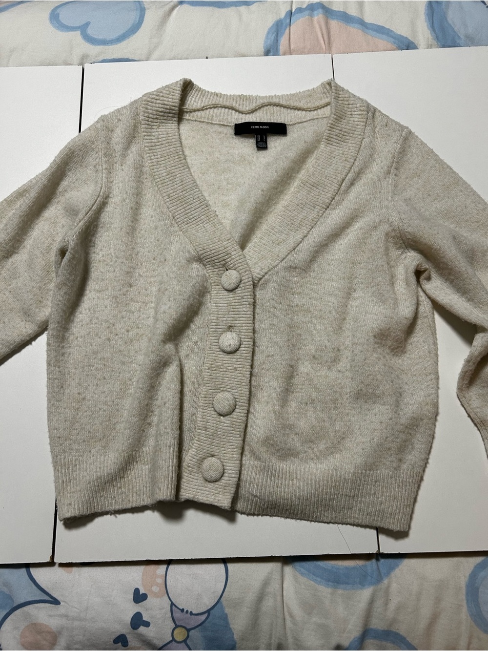 Vero Moda Cream Button-Front V-Neck Cardigan